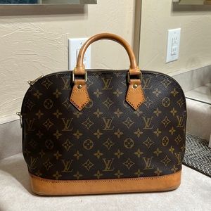 Louis Vuitton Alma Pm
